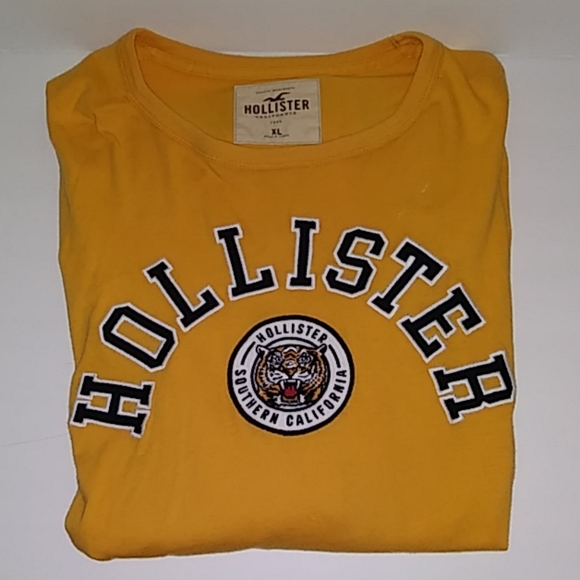 Hollister Other - Hollister Long Sleeved T-Shirt
